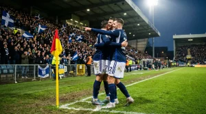 Beide Teams Scoren (BTTS): Strategie en Analyse